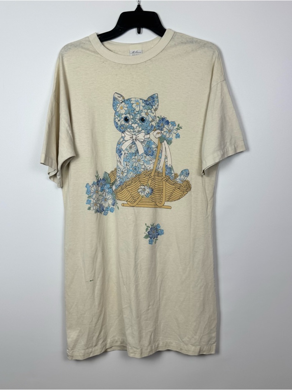 Vintage Floral Cat Graphic Tee in Cream by Unknown Brand